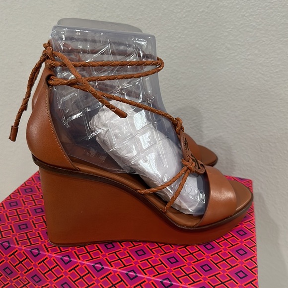 Wedge Sandals - Picture 4 of 6